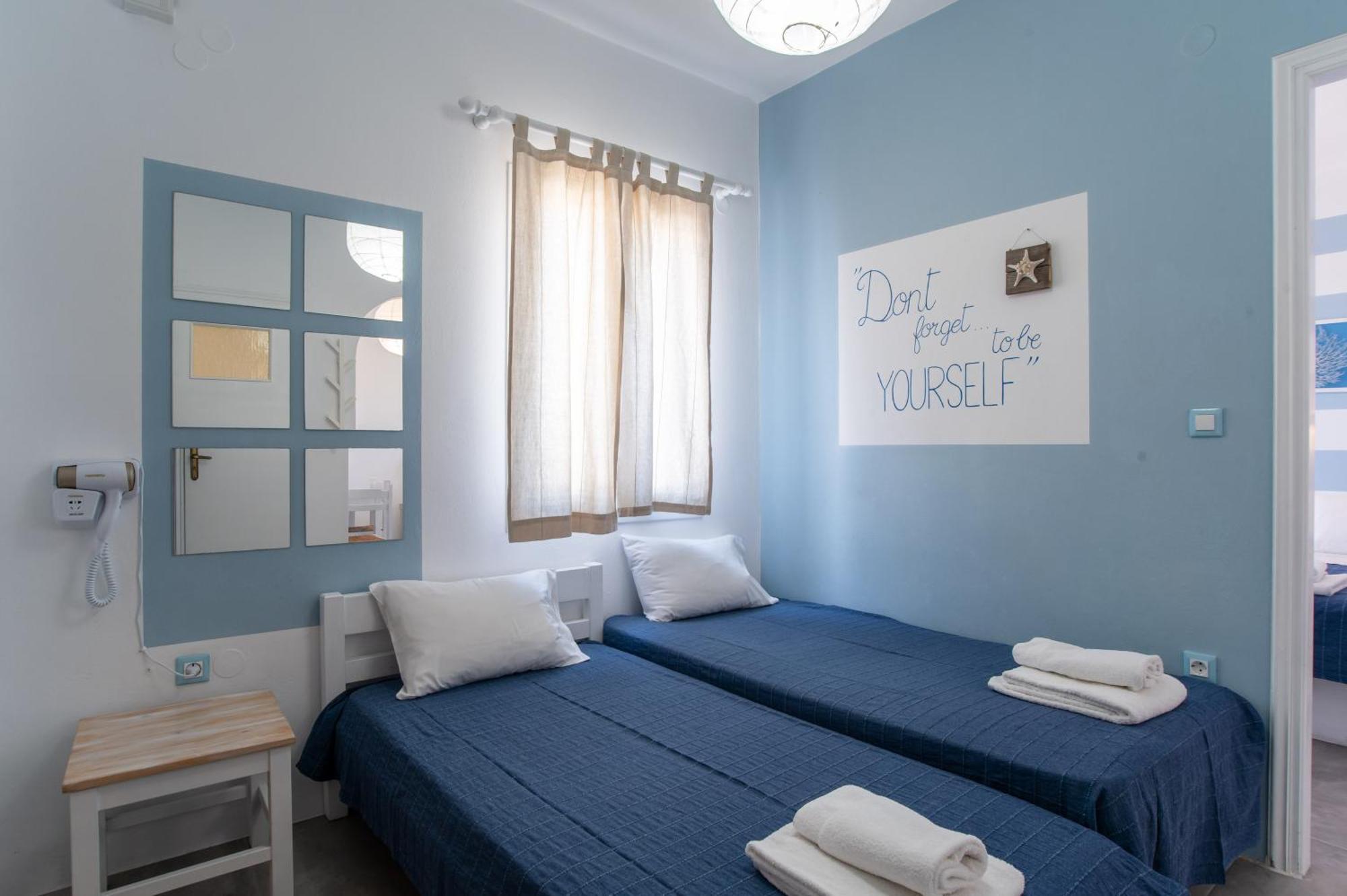 Livadia Seaside Studios 7 ปาริเกีย ภายนอก รูปภาพ