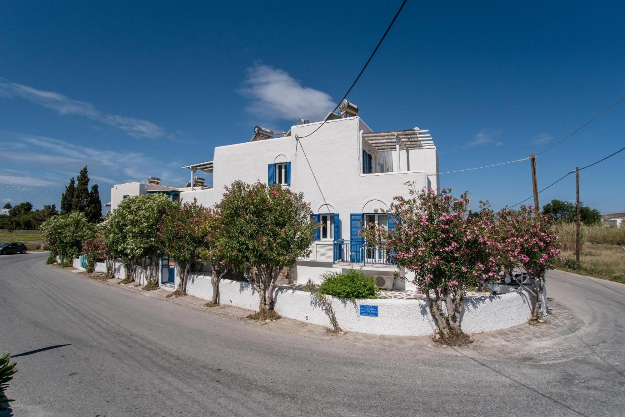 Livadia Seaside Studios 7 ปาริเกีย ภายนอก รูปภาพ